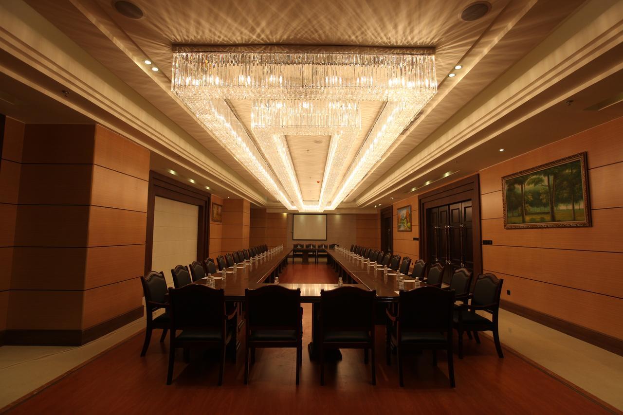 Chengdu Zhengyuan Xiyue Hotel מראה חיצוני תמונה