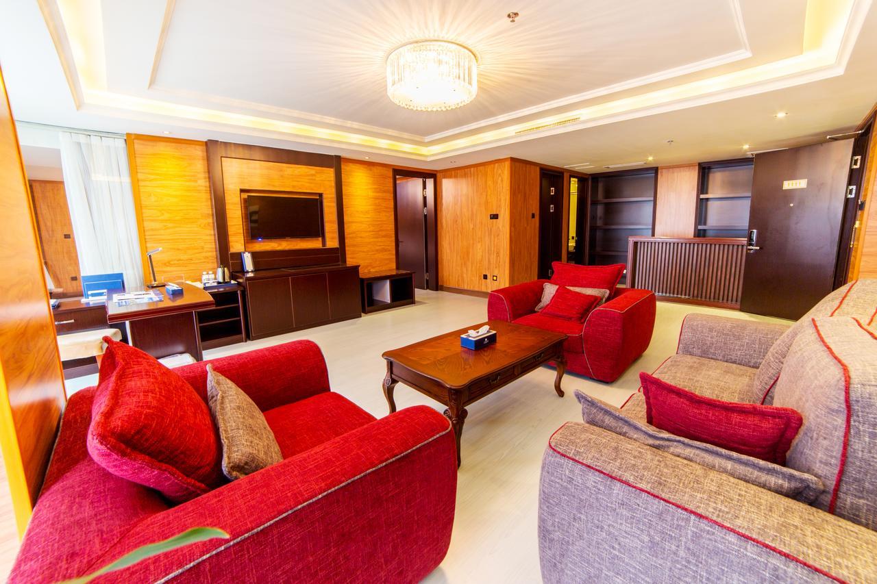 Chengdu Zhengyuan Xiyue Hotel מראה חיצוני תמונה