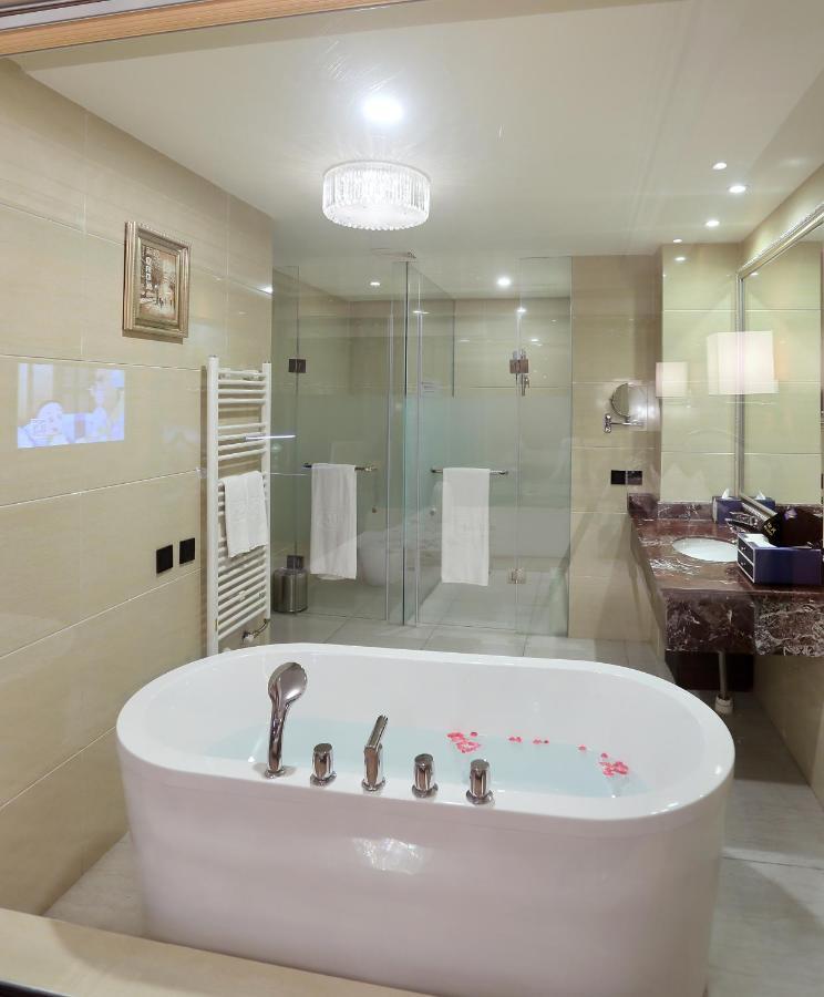 Chengdu Zhengyuan Xiyue Hotel מראה חיצוני תמונה